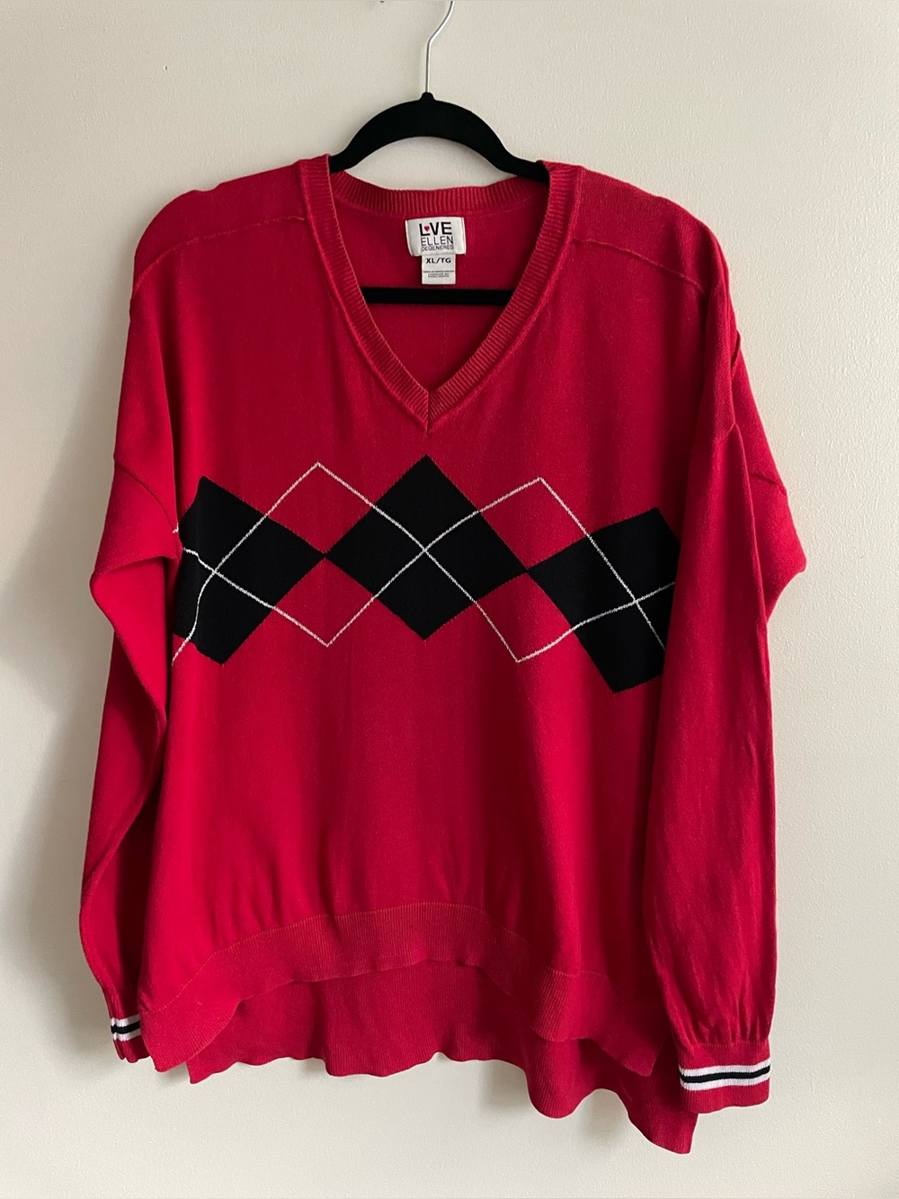 LOVE Ellen Degeneres Red Argyle V-Neck Sweater XL Cotton